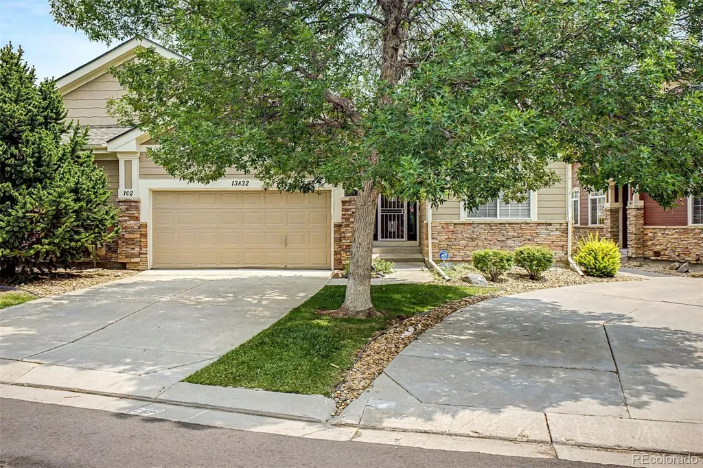 13832 Legend Way Broomfield CO 80023