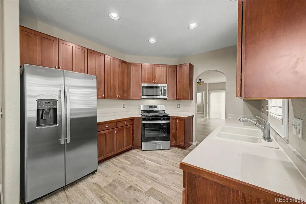 13832 Legend Way Broomfield CO 80023