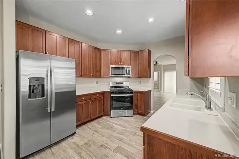 13832 Legend Way Broomfield CO 80023