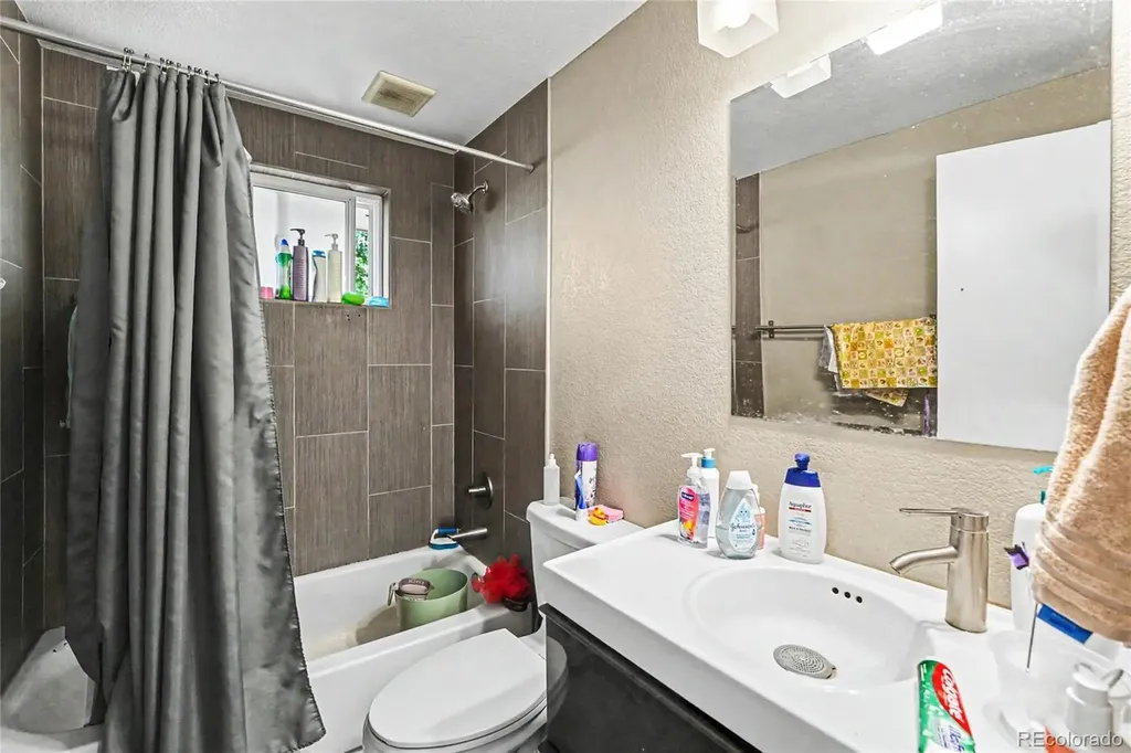 10791 W 13th Avenue Lakewood CO 80215