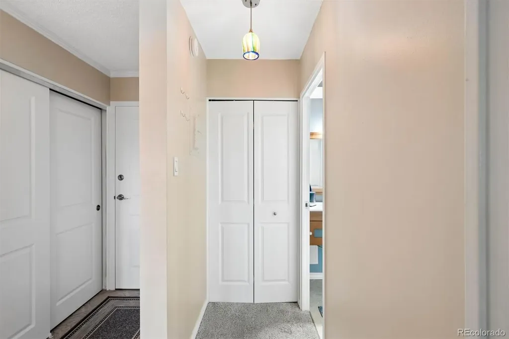 690 S Alton Way Denver CO 80247