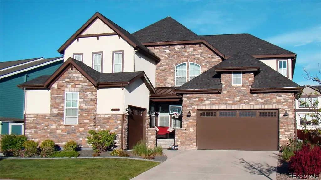 8753 Dunraven Street Arvada CO 80007