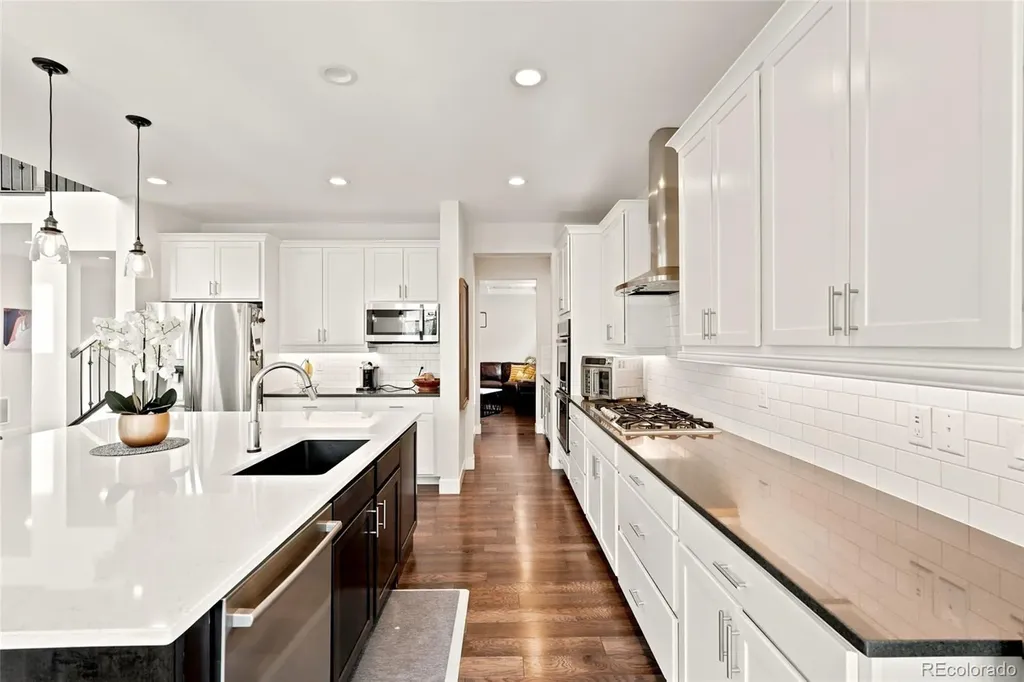 8753 Dunraven Street Arvada CO 80007