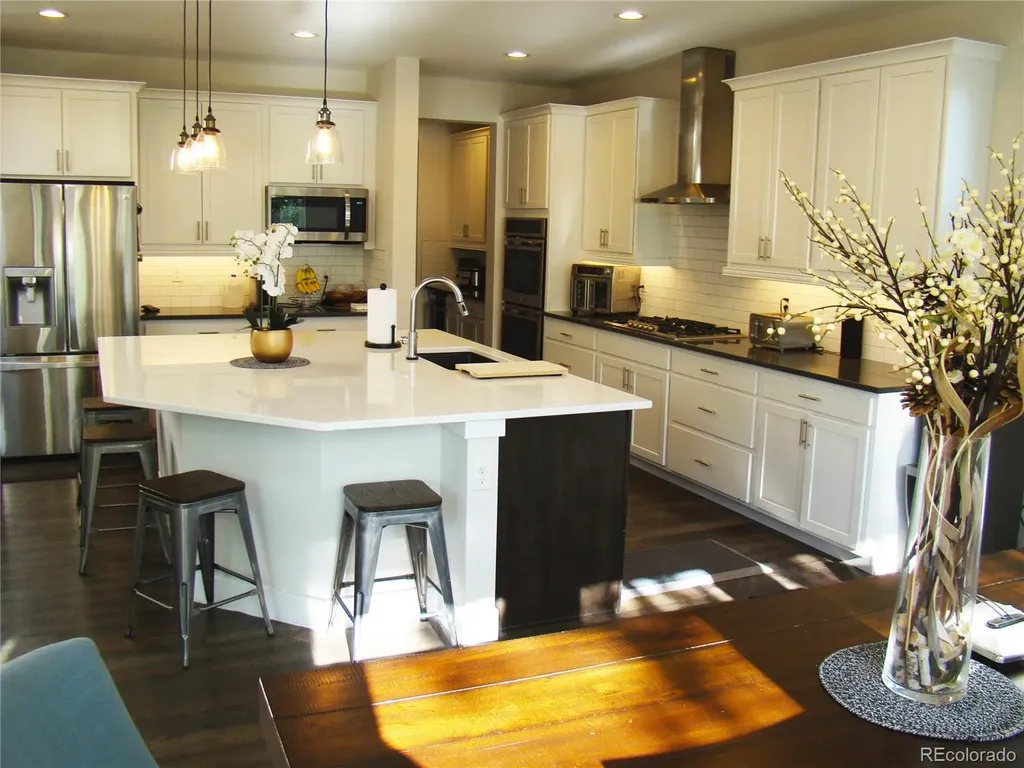 8753 Dunraven Street Arvada CO 80007