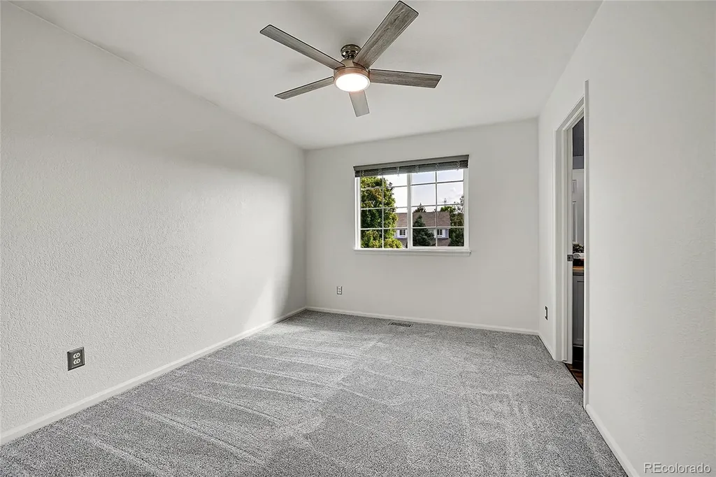 4558 S Ireland Street Aurora CO 80015