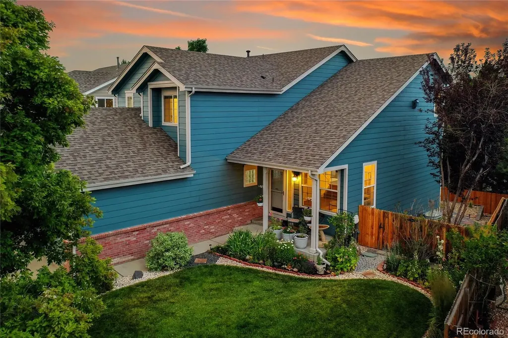 4558 S Ireland Street Aurora CO 80015