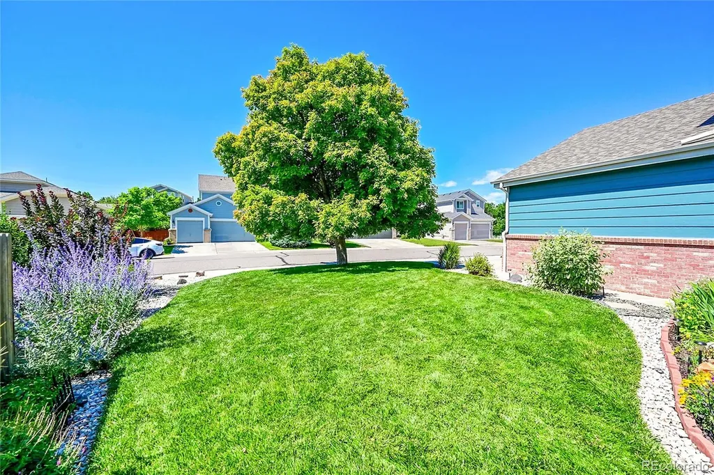 4558 S Ireland Street Aurora CO 80015