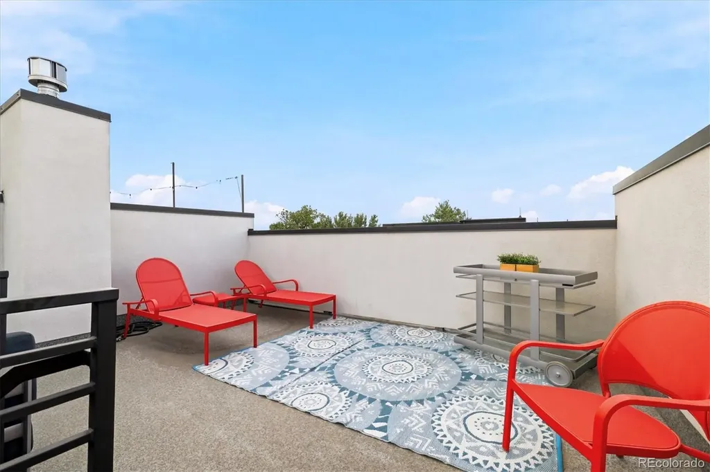 1714 Hooker Street Denver CO 80204