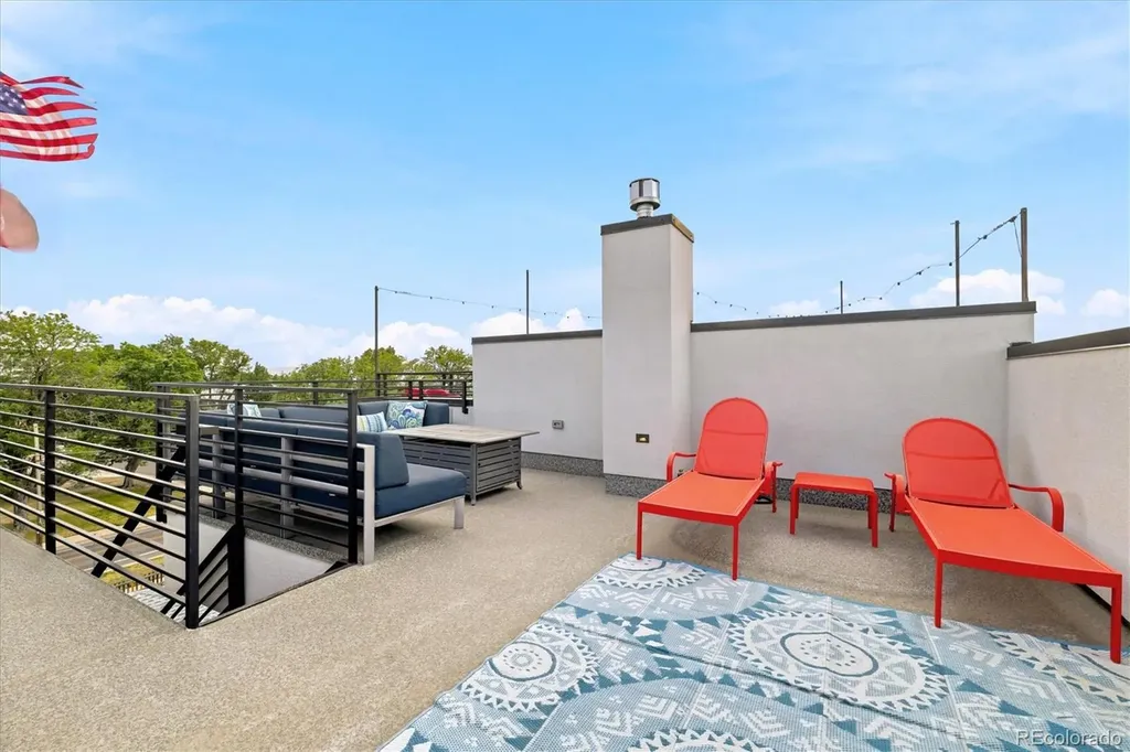 1714 Hooker Street Denver CO 80204
