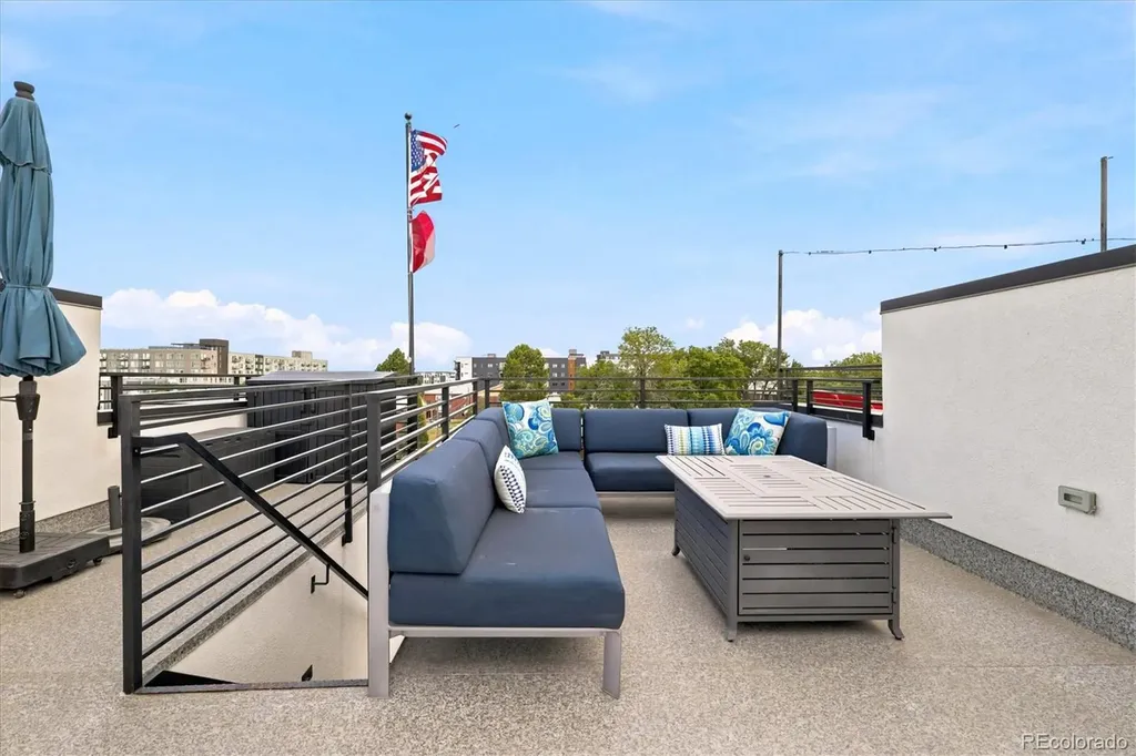 1714 Hooker Street Denver CO 80204