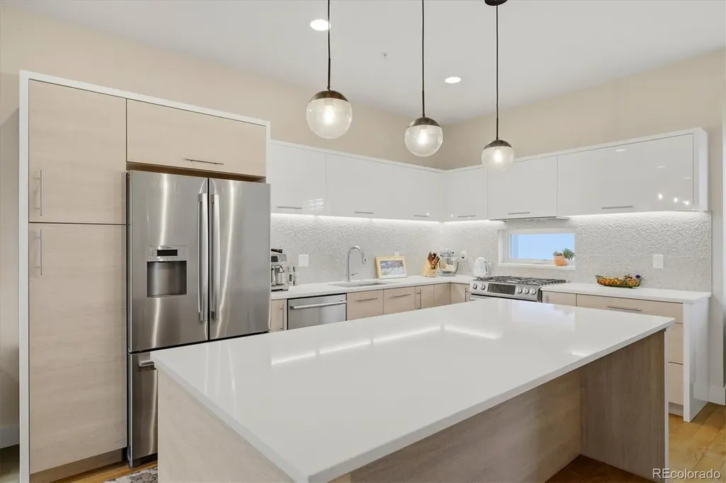 1714 Hooker Street Denver CO 80204