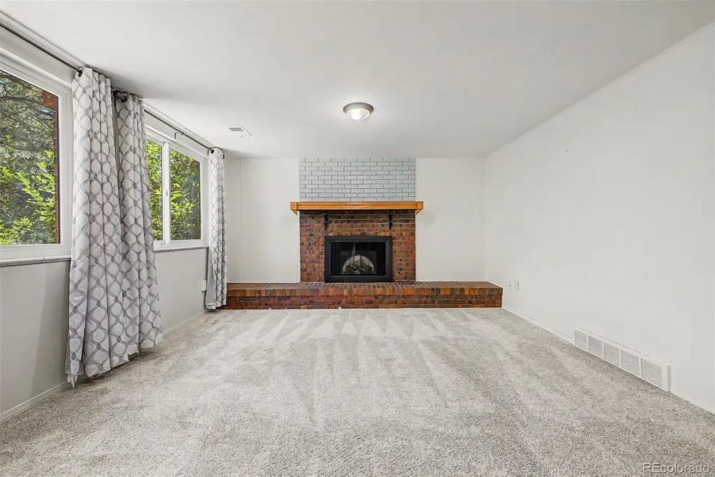 8822 W 79th Avenue Arvada CO 80005