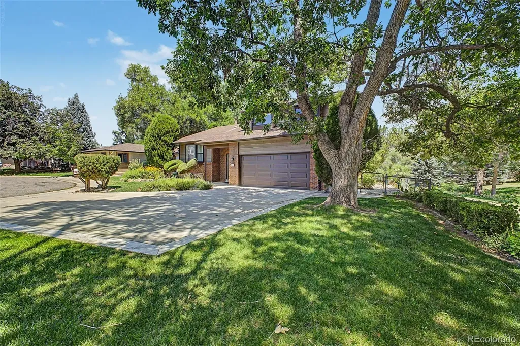 8822 W 79th Avenue Arvada CO 80005