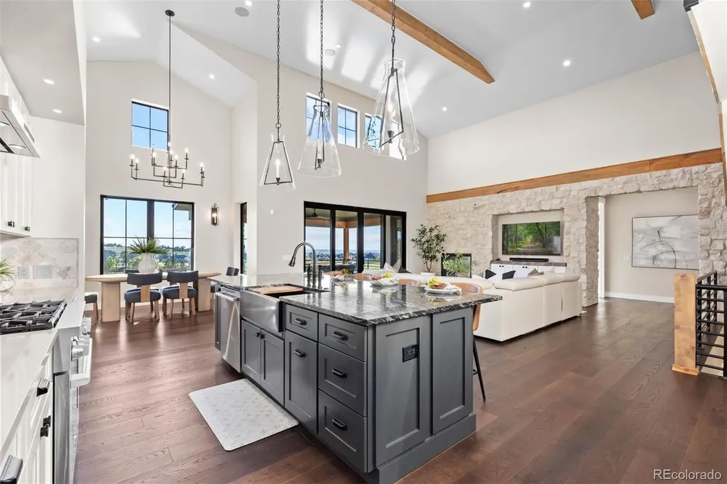 2433 Fox View Trail Franktown CO 80116