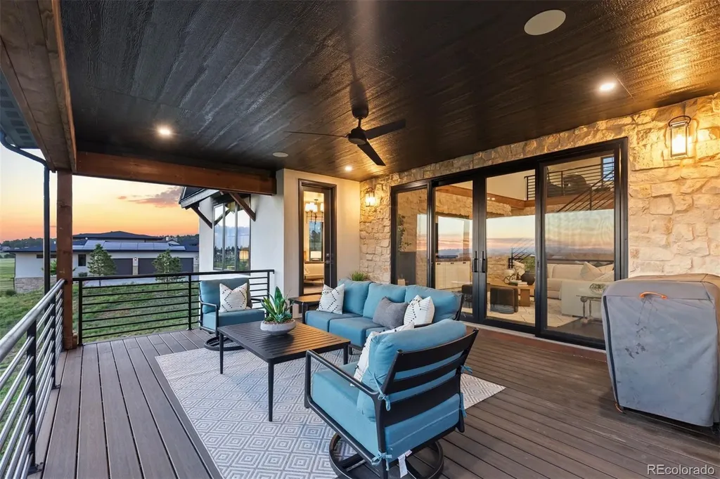 2433 Fox View Trail Franktown CO 80116