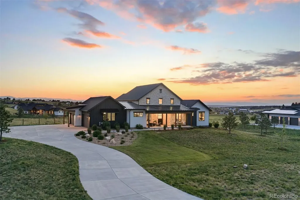 2433 Fox View Trail Franktown CO 80116