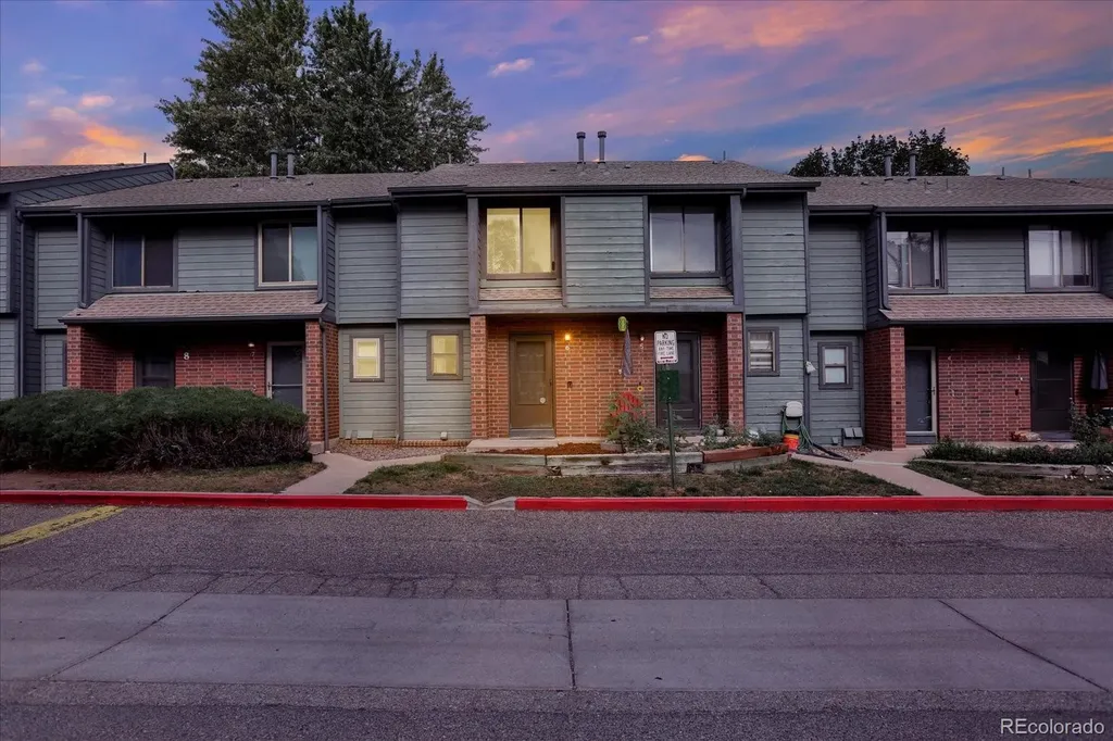 3528 S Depew Street Denver CO 80235