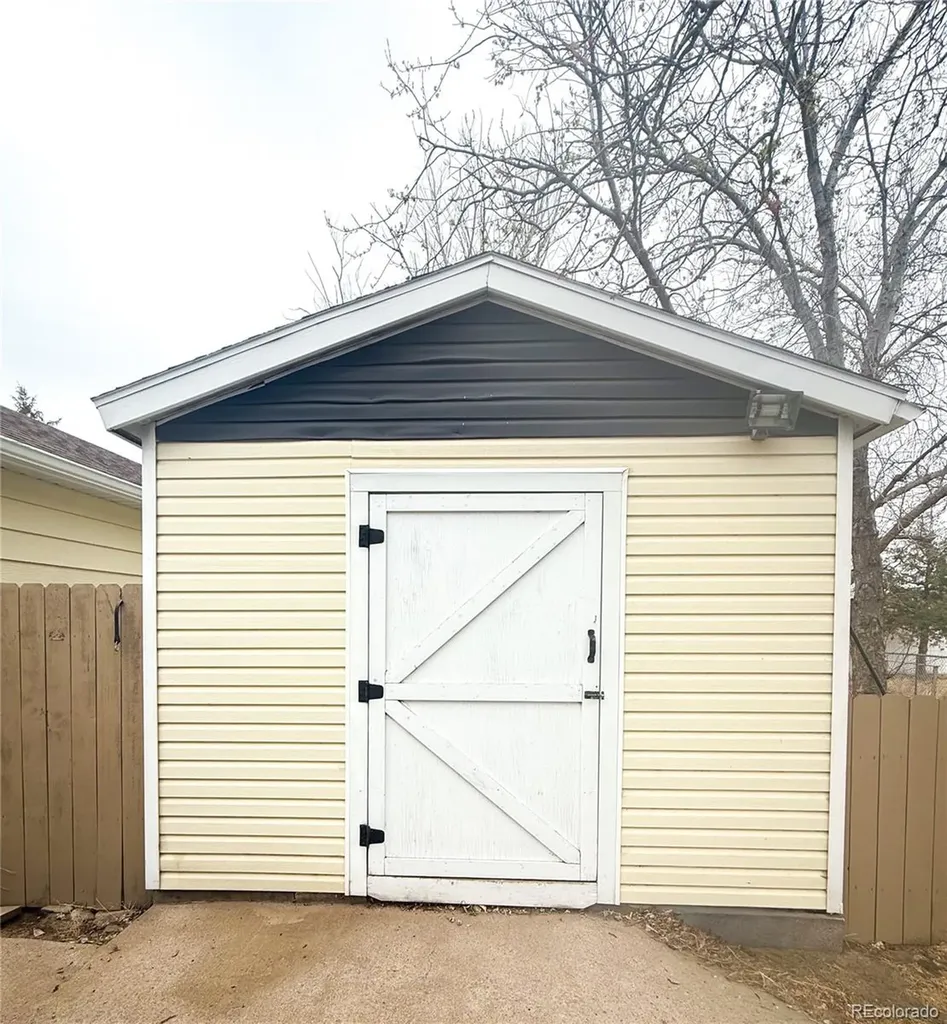 204 Colorado Avenue Seibert CO 80834