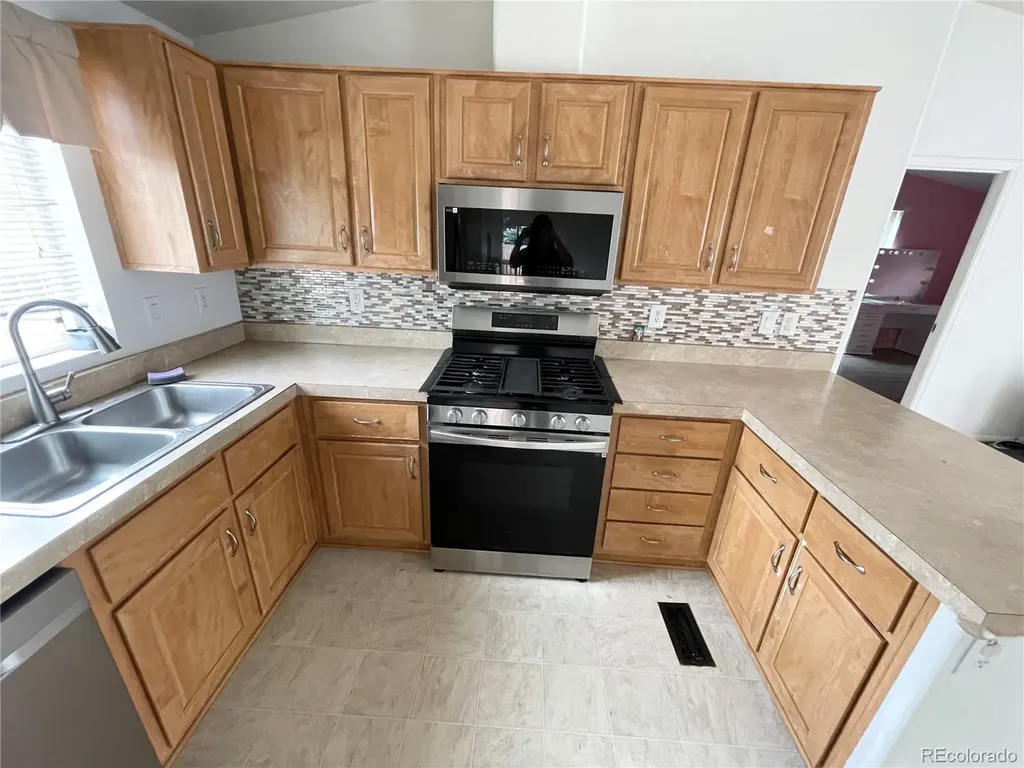 12205 Perry Street Broomfield CO 80020