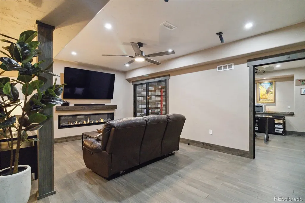 11407 Jasper Street Commerce City CO 80022