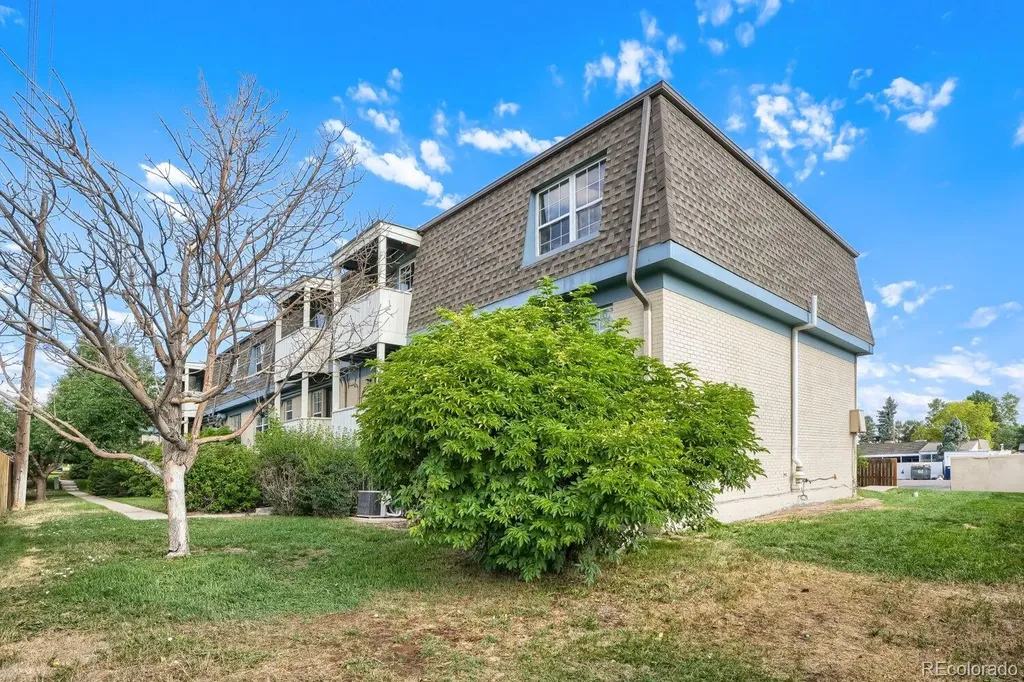 9444 E Girard Avenue Denver CO 80231