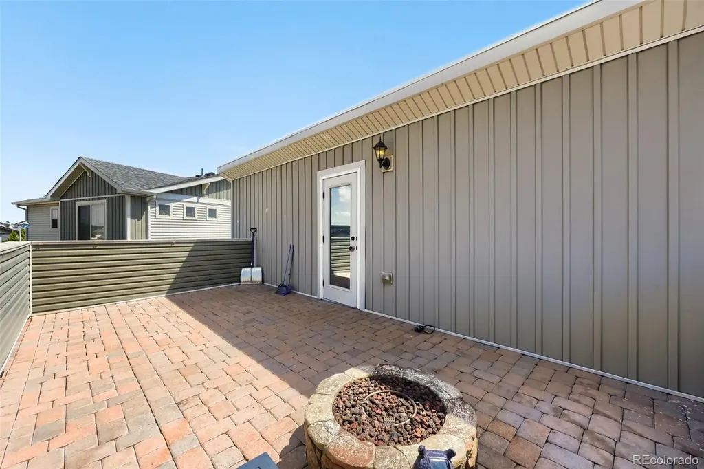 10035 Yampa Court Commerce City CO 80022