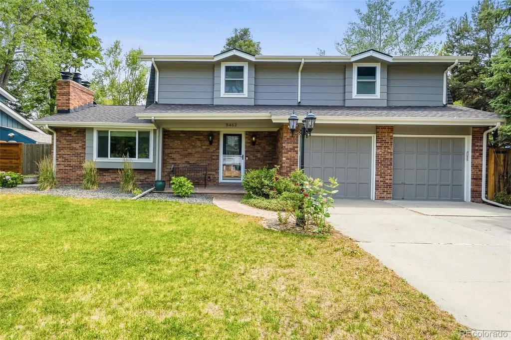 8462 W 24th Avenue Lakewood CO 80215