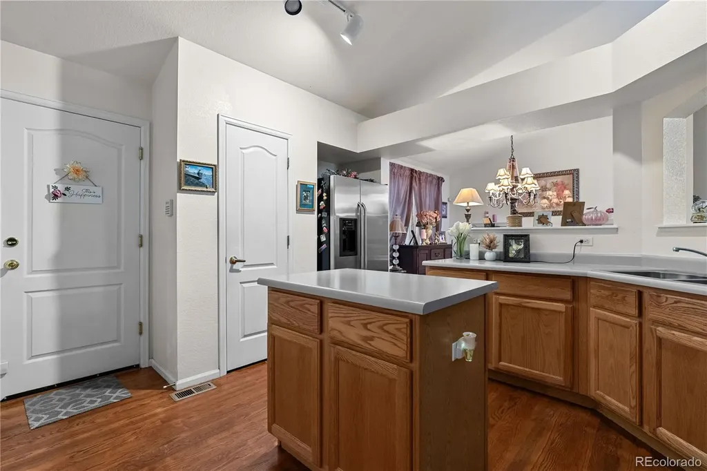 9567 Brentwood Way Broomfield CO 80021