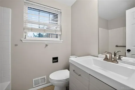 22471 E Princeton Drive Aurora CO 80018