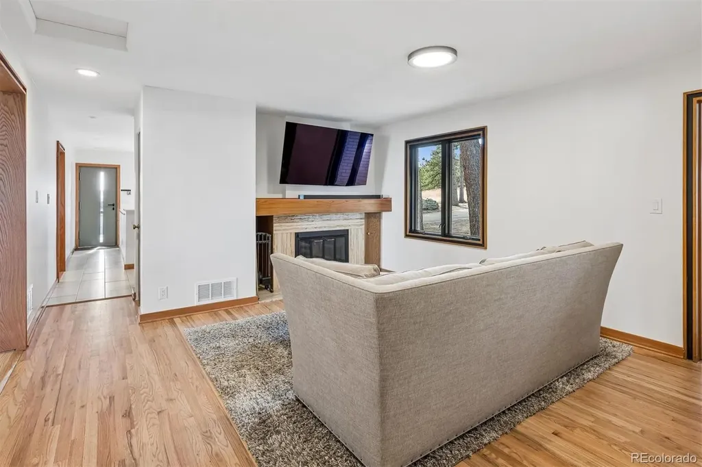21967 Mountsfield Drive Golden CO 80401