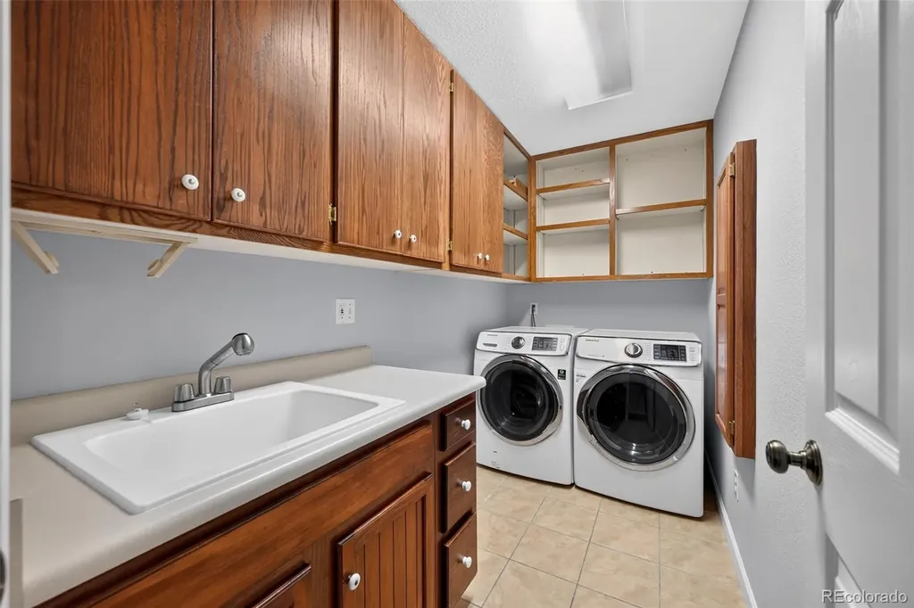 1030 E Possee Road Castle Rock CO 80108