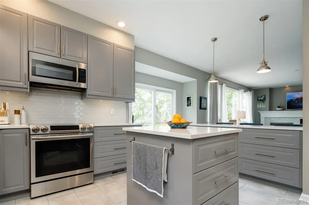 323 White Ash Drive Golden CO 80403