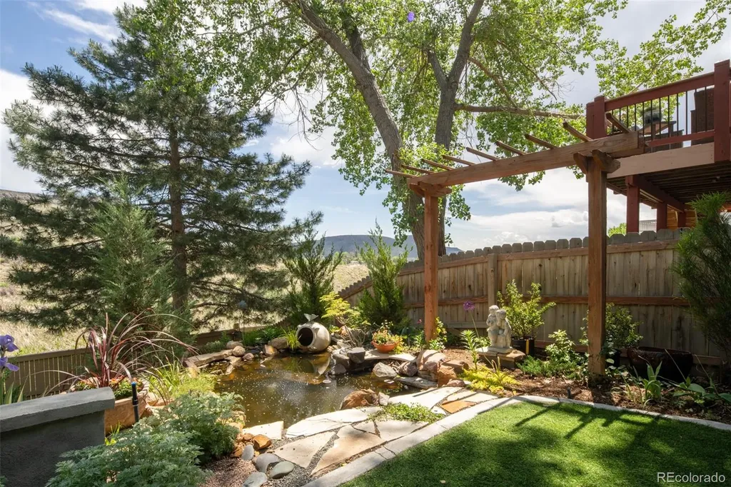 323 White Ash Drive Golden CO 80403