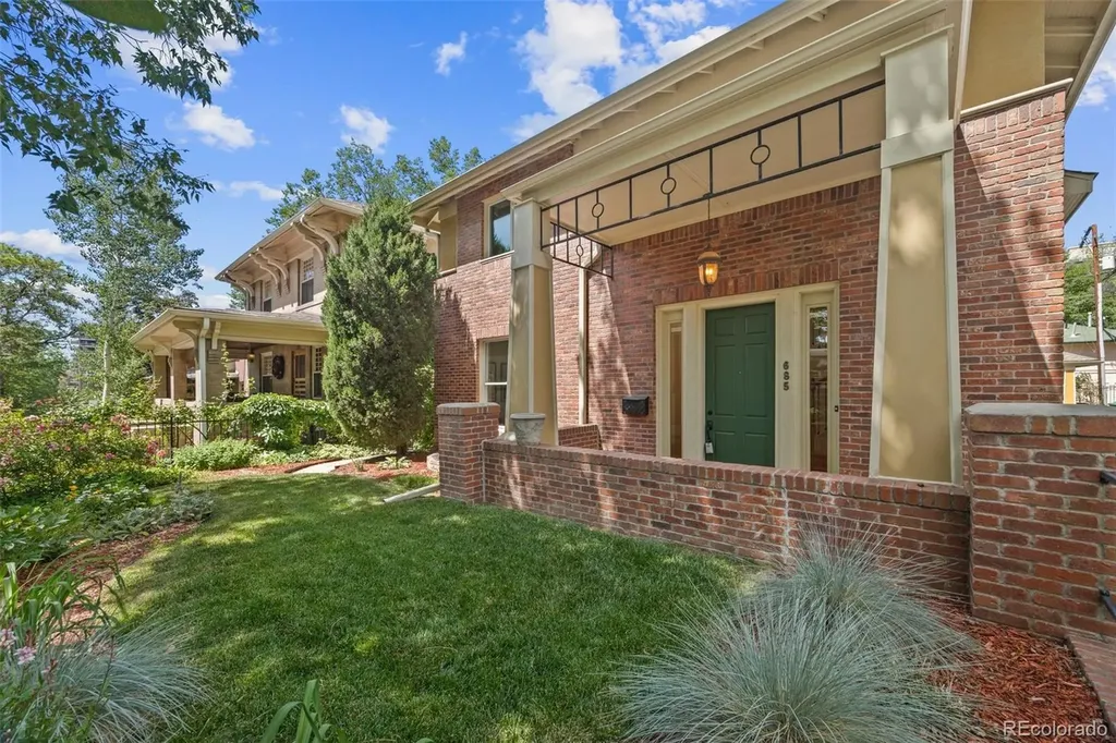 685 N Clarkson Street Denver CO 80218