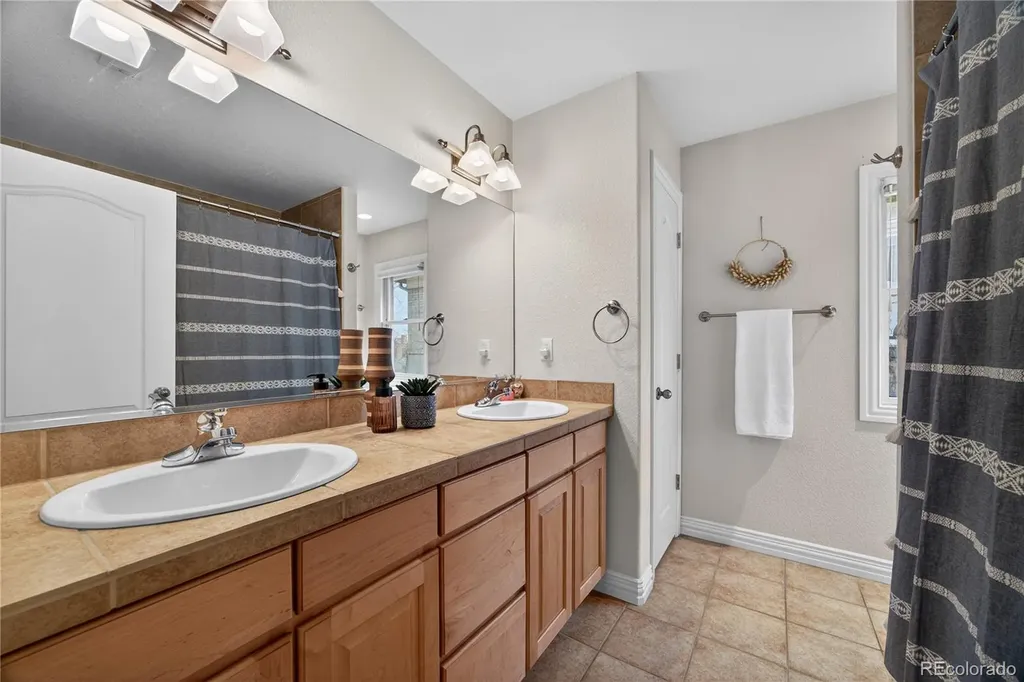 685 N Clarkson Street Denver CO 80218
