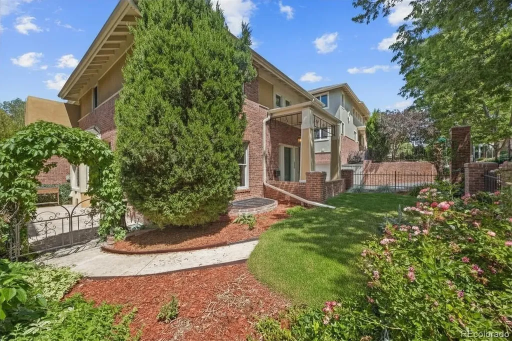 685 N Clarkson Street Denver CO 80218
