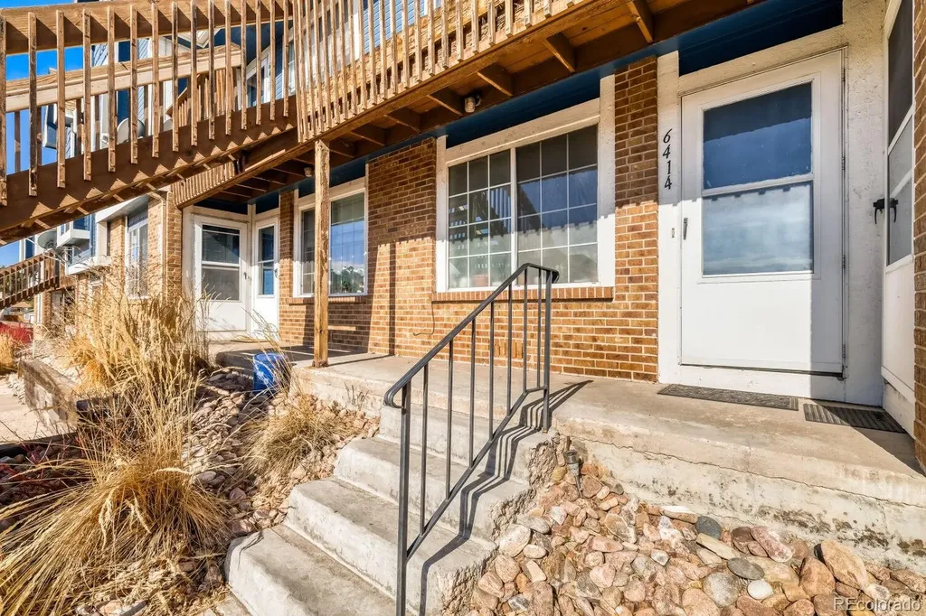 6414 Village Lane Colorado Springs CO 80918