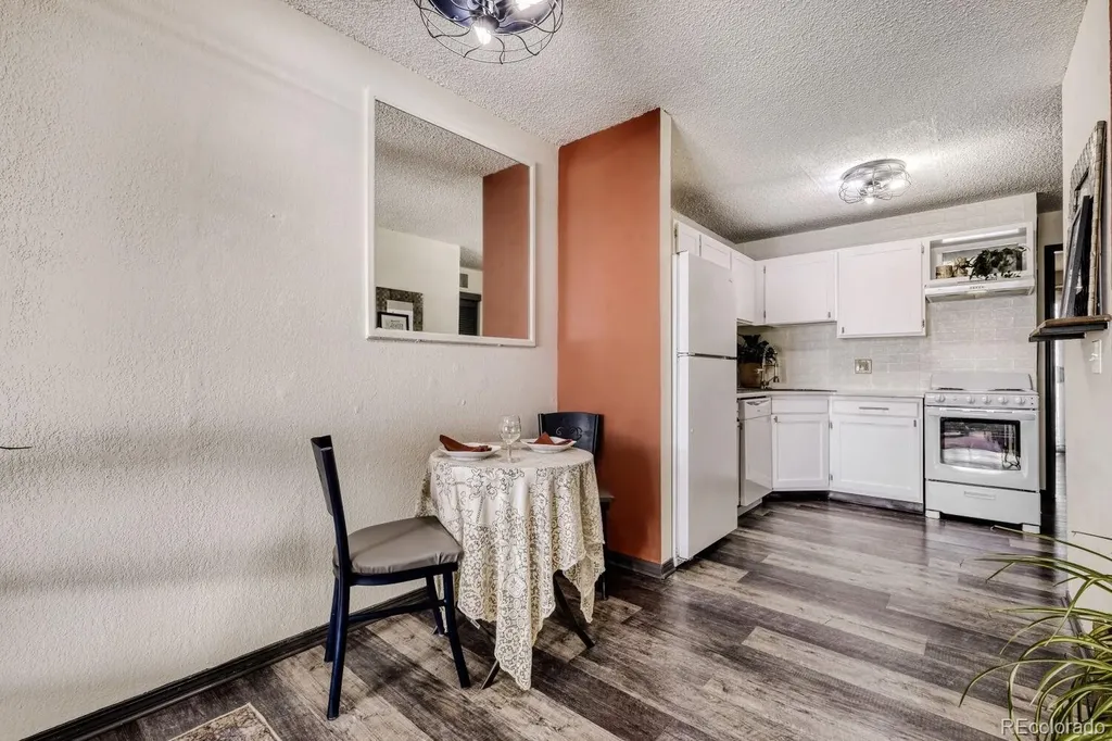 6414 Village Lane Colorado Springs CO 80918
