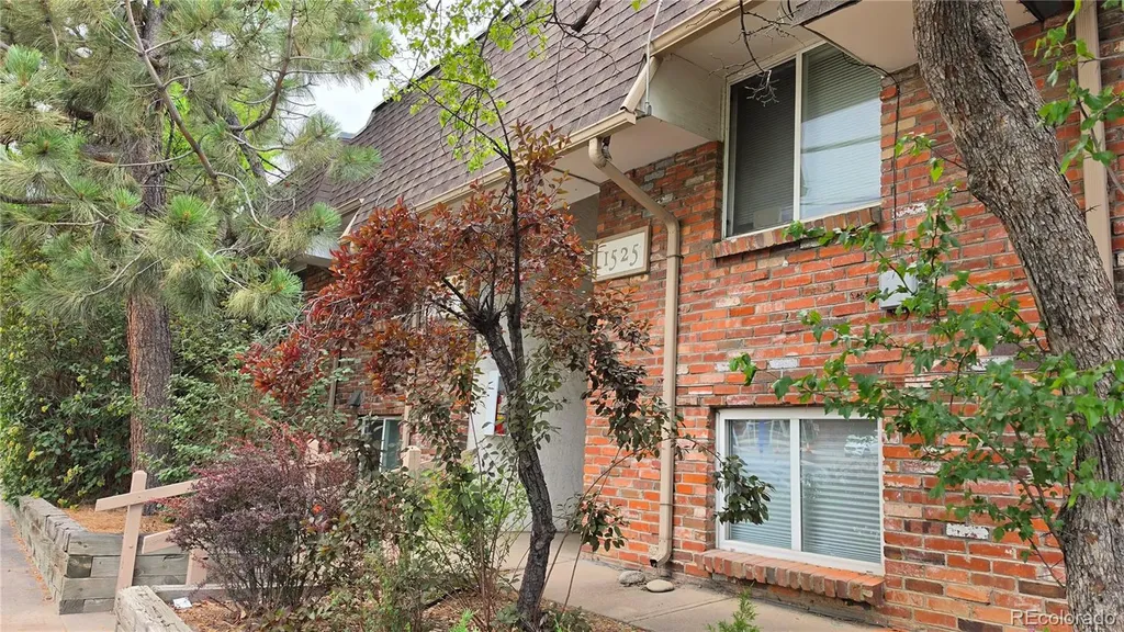 1525 S Holly Street Denver CO 80222