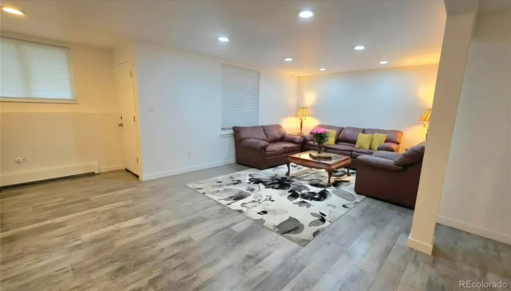 1525 S Holly Street Denver CO 80222