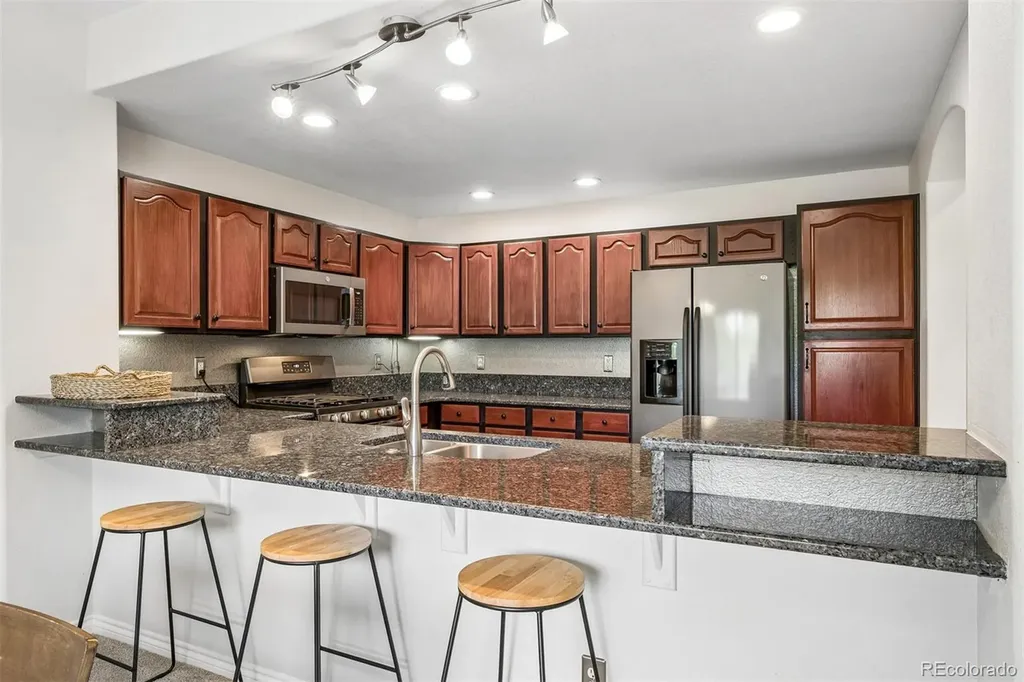 6697 S Forest Way Centennial CO 80121