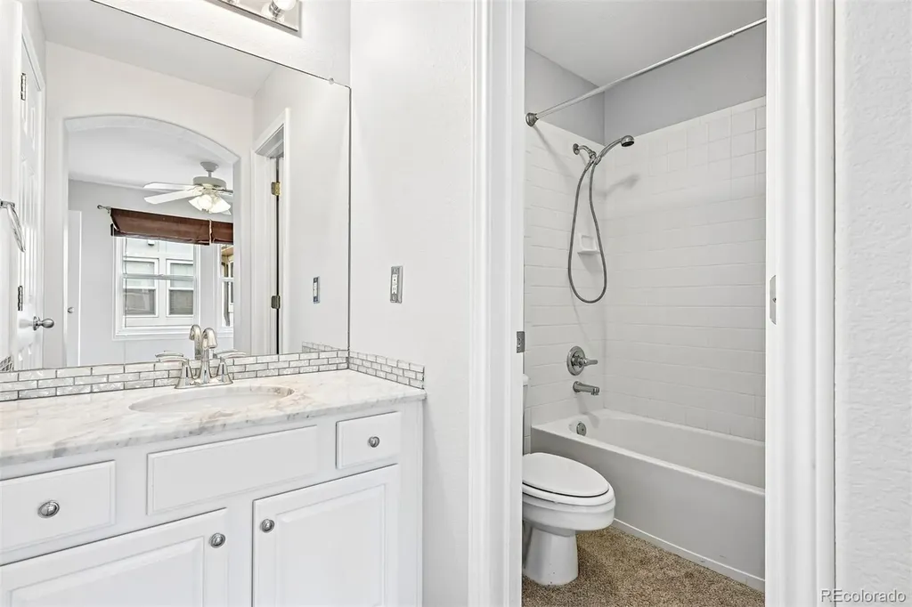6697 S Forest Way Centennial CO 80121