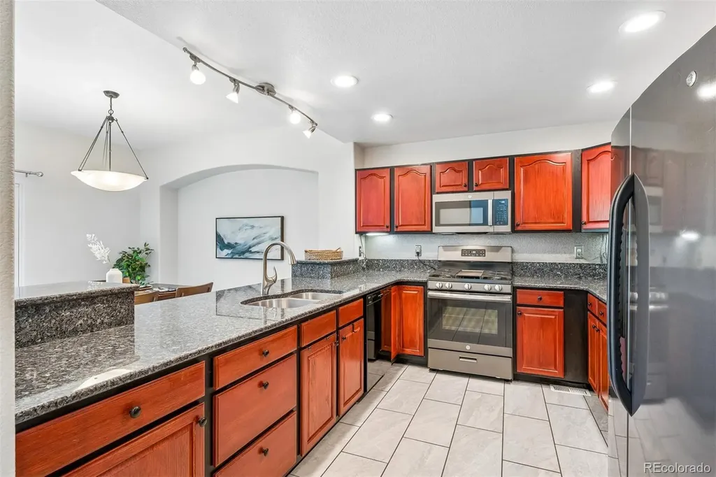 6697 S Forest Way Centennial CO 80121