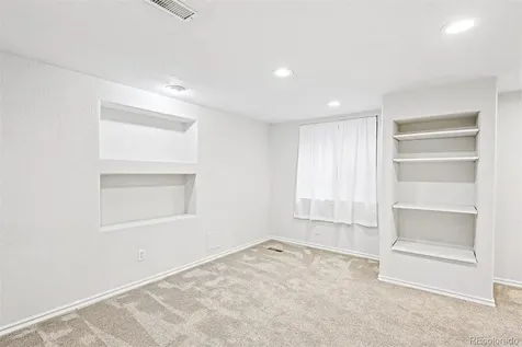 6697 S Forest Way Centennial CO 80121