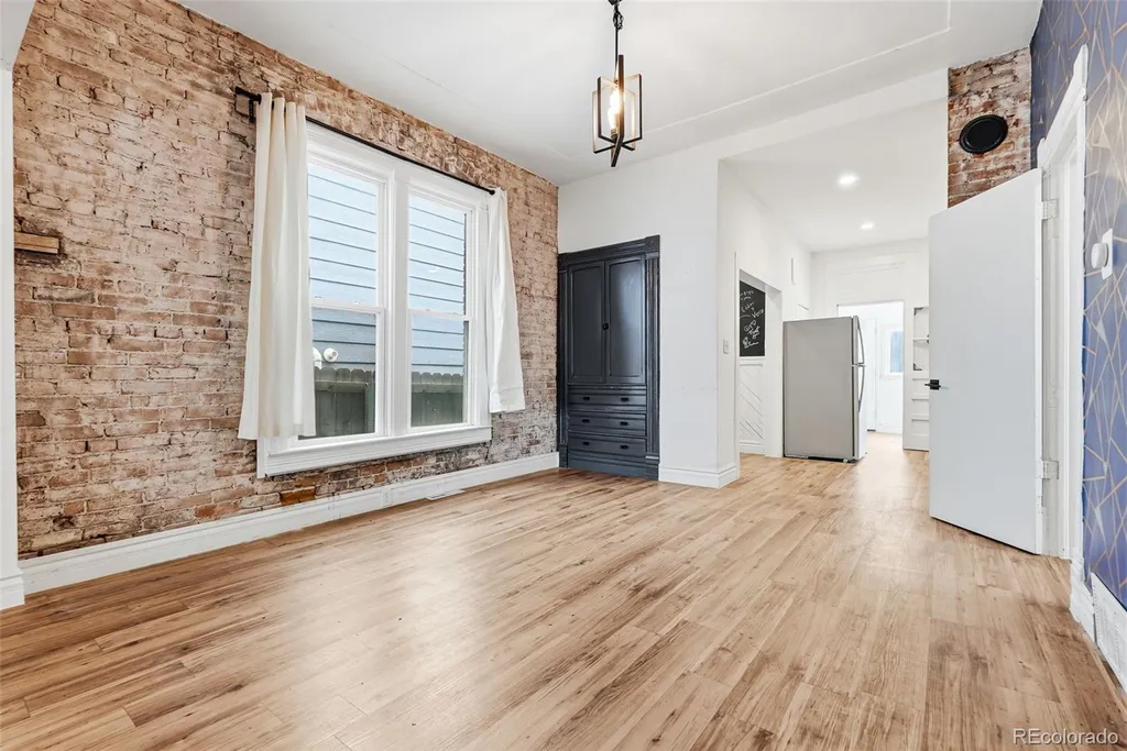 3251 Lawrence Street Denver CO 80205