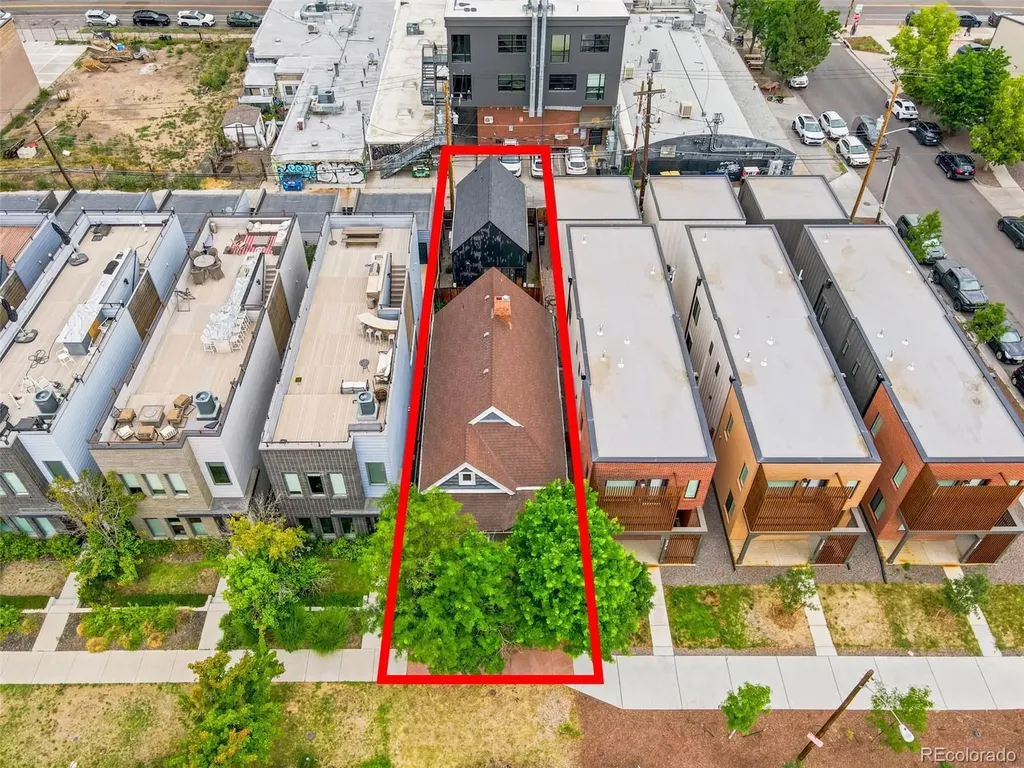 3251 Lawrence Street Denver CO 80205