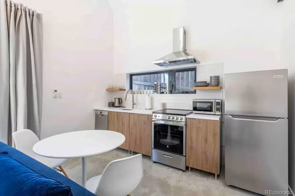 3251 Lawrence Street Denver CO 80205