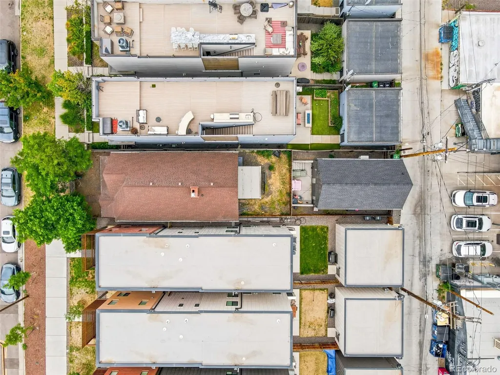 3251 Lawrence Street Denver CO 80205