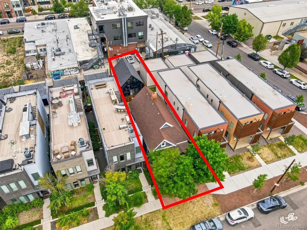 3251 Lawrence Street Denver CO 80205