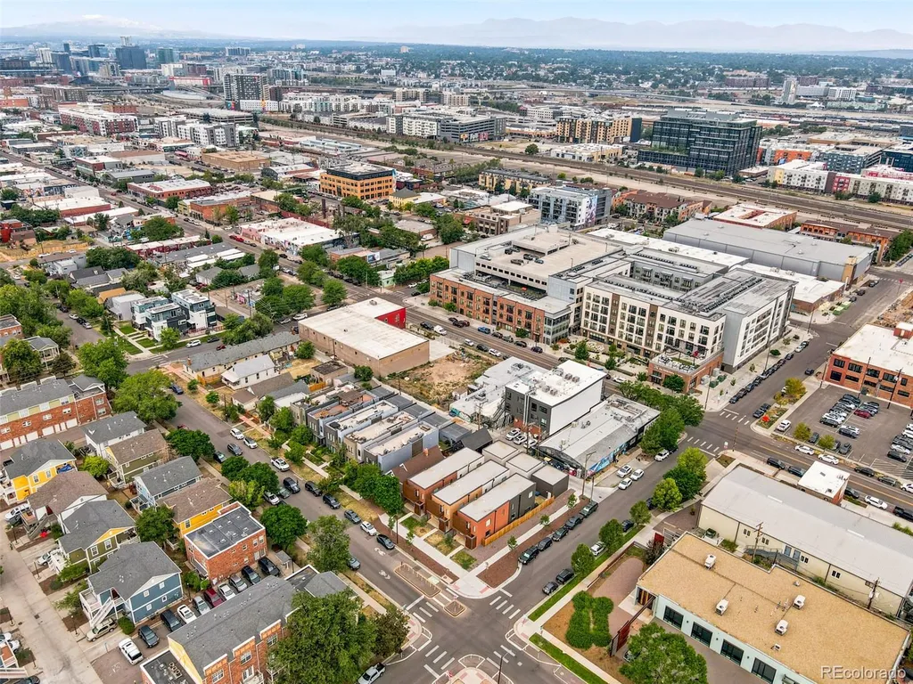 3251 Lawrence Street Denver CO 80205
